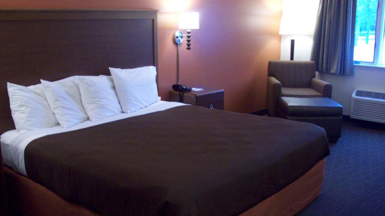Americinn By Wyndham Silver City Экстерьер фото