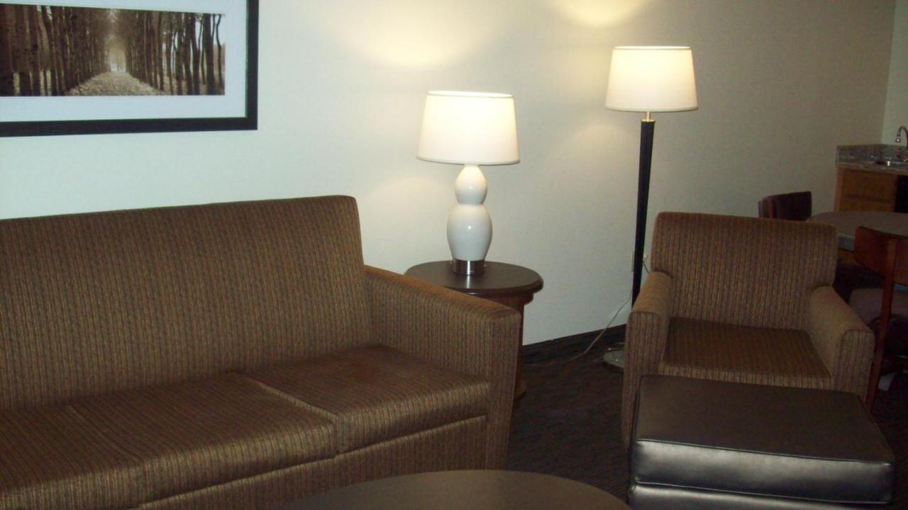 Americinn By Wyndham Silver City Экстерьер фото